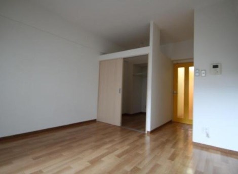 ゴールドサークル小松Ⅱ リビング