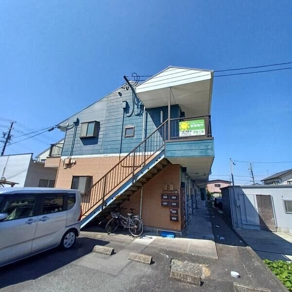 メゾン・ド・ファミーユ 107号室 外観