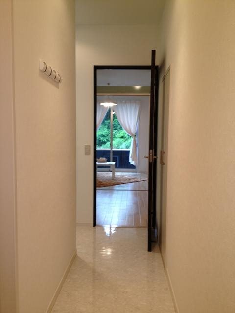 バルカロール 玄関