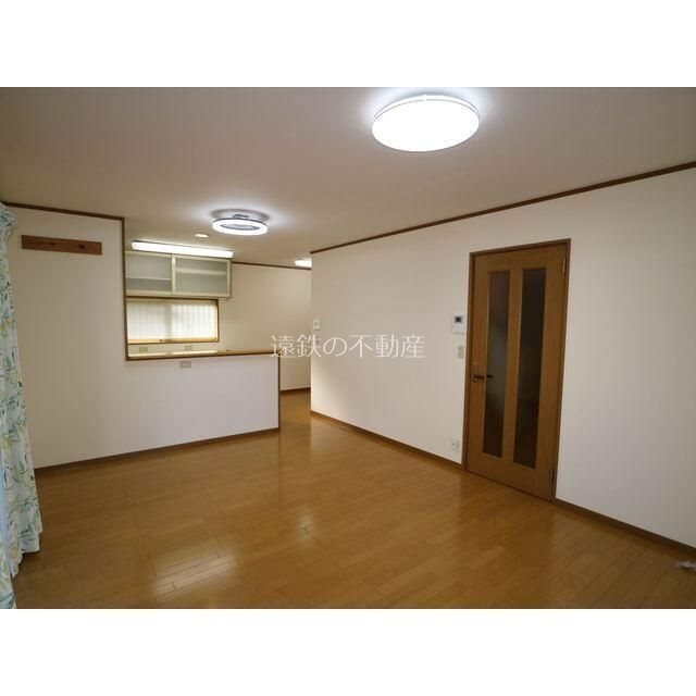 篠ケ瀬町151-10一戸建  リビング