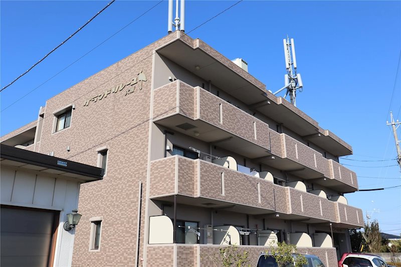 グランドソレーユ大瀬 105号室 外観