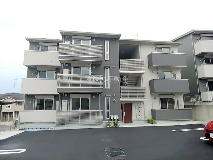 グランディシュロス　C棟 202号室 外観