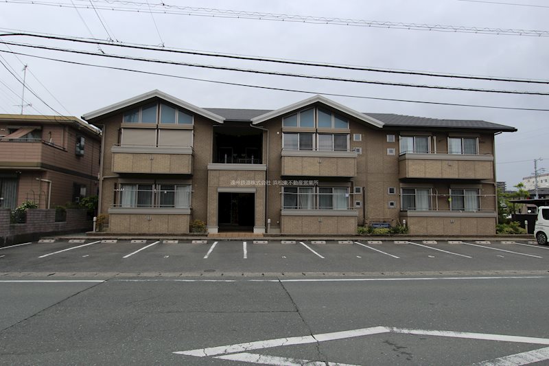 グランシャリオⅢ 202号室 外観