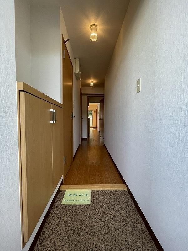 グランストーク高丘北 玄関