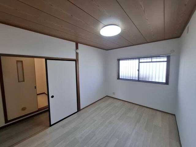 十王マンション ベッドルーム