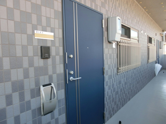 中央ブレイン 玄関