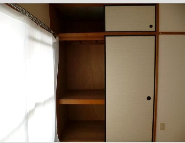 マンション　ラポール 収納