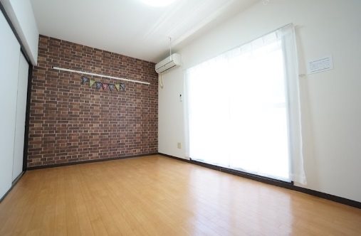 グランメール古川 リビング