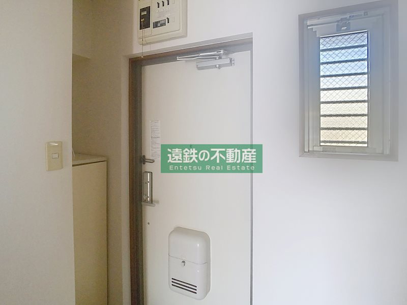 エマージュShigeⅡ 玄関