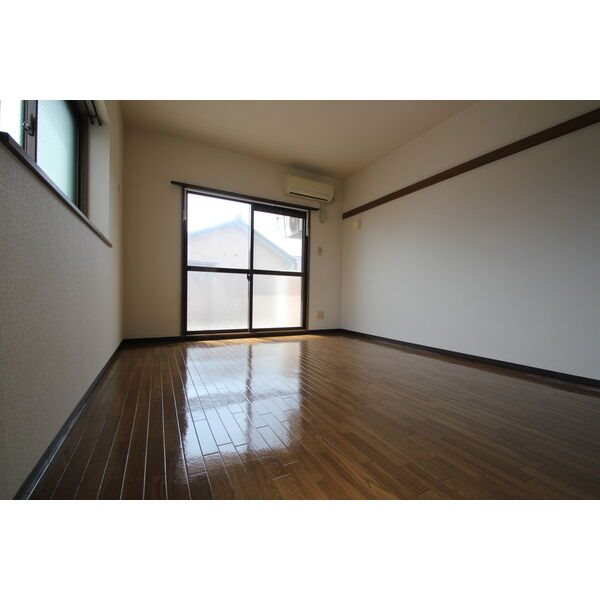 ハーヴェストⅡ リビング