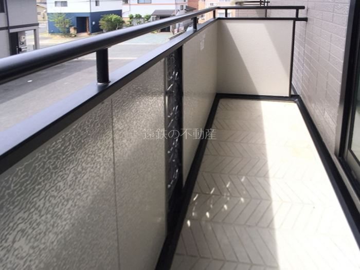 ラディ　A ベランダ