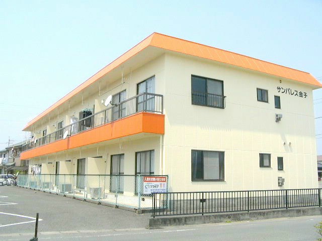 サンパレス金子 105号室 外観