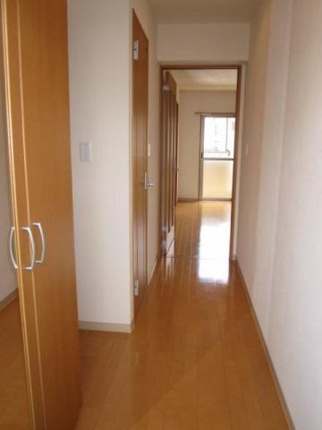 エスペランサ 玄関