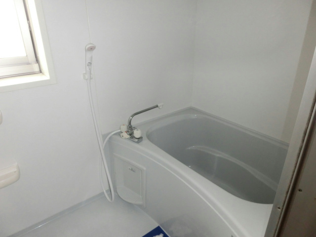 ドエル志都呂Ｂ 風呂画像