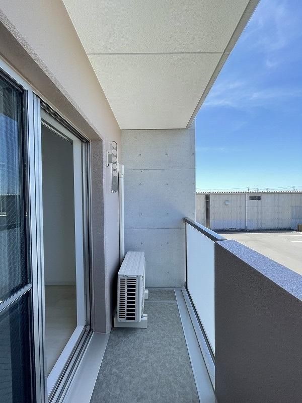 ビリーヴヒルズⅡ ベランダ