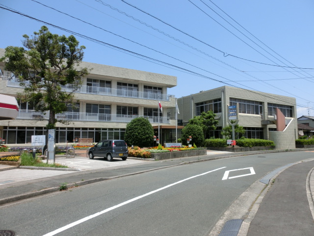 ミラクル西塚 役所