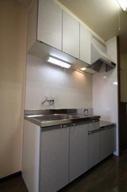 ルースヤハタ キッチン