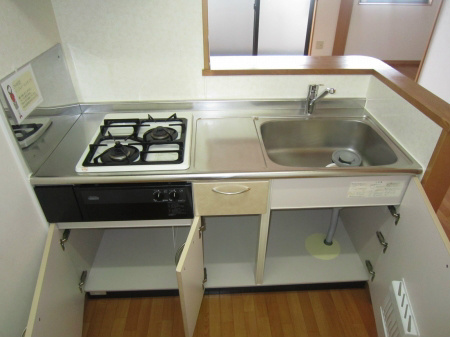 パレット名塚 キッチン