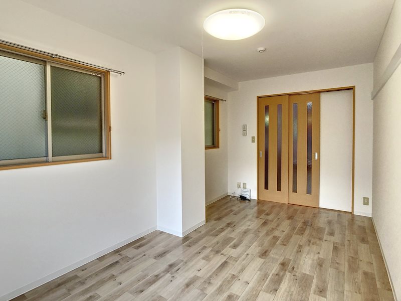 茜館 ベッドルーム