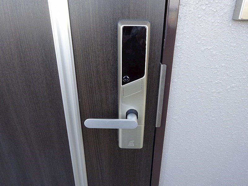 プライムライフプレイス 玄関