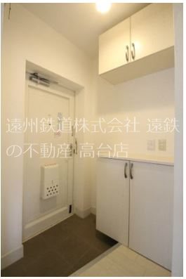 メゾン・ド・フール1 玄関