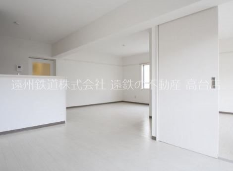 メゾン・ド・フール1 リビング