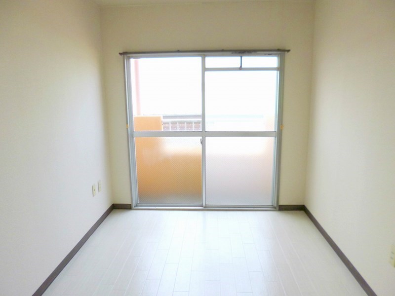 アルベール ベッドルーム