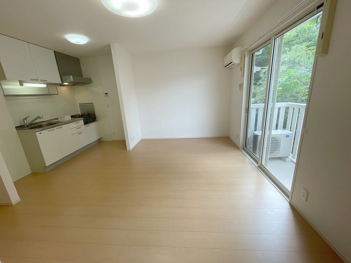 ミステル リビング