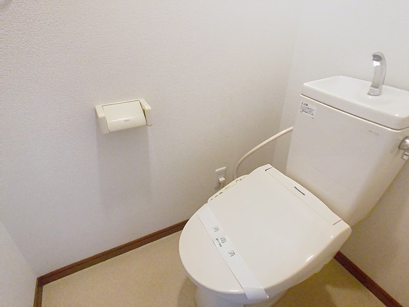 マンション紫雲Ｅ棟 トイレ