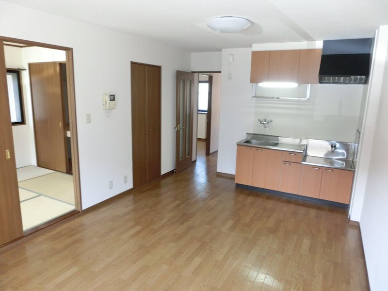 マンション紫雲Ｅ棟 リビング