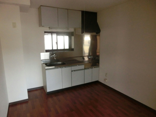 U-CREST リビング