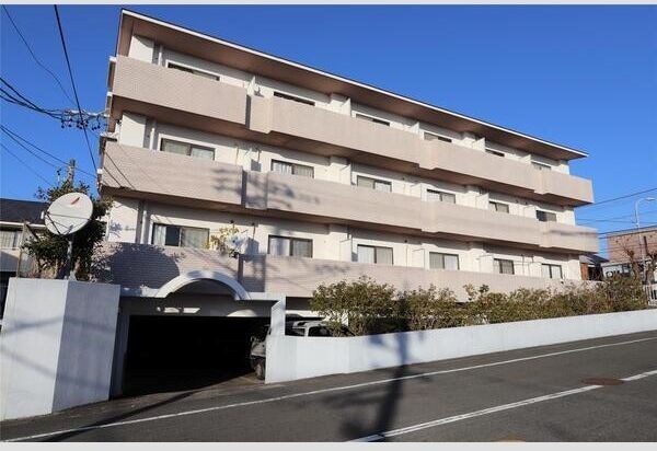 サンヒルズ佐鳴台 301号室 外観