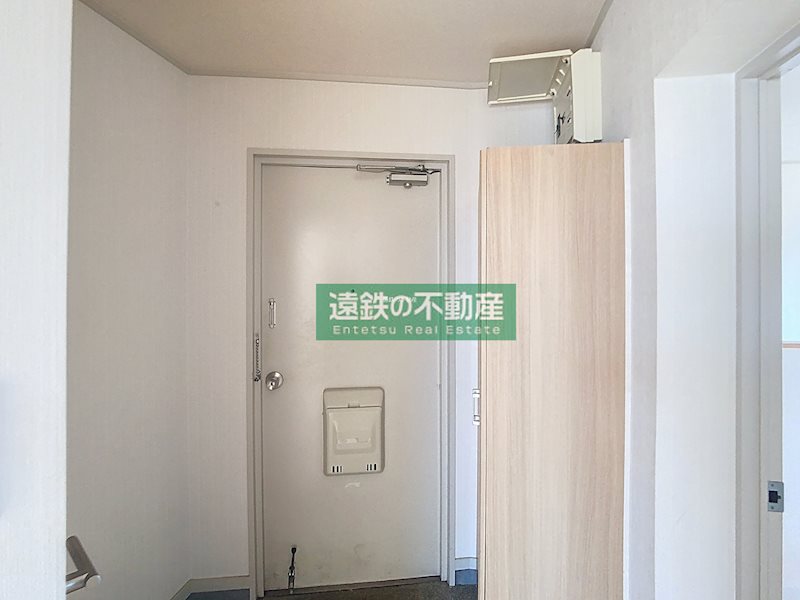 ルグラン山手 玄関