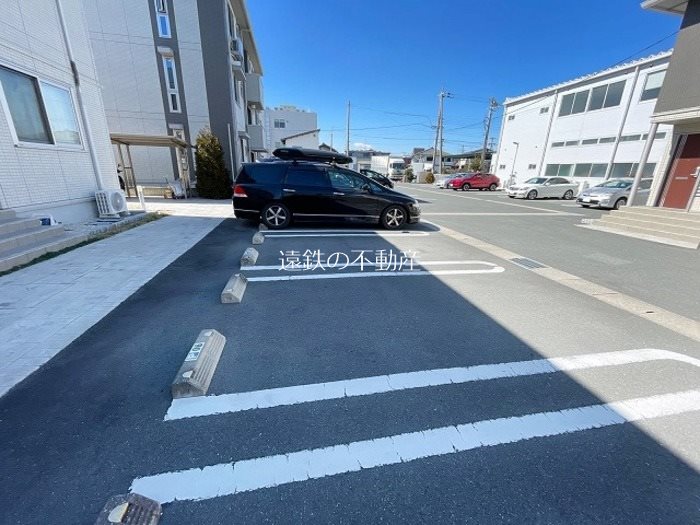 Ｒｉｃｈｅｓｓｅ　B 駐車場