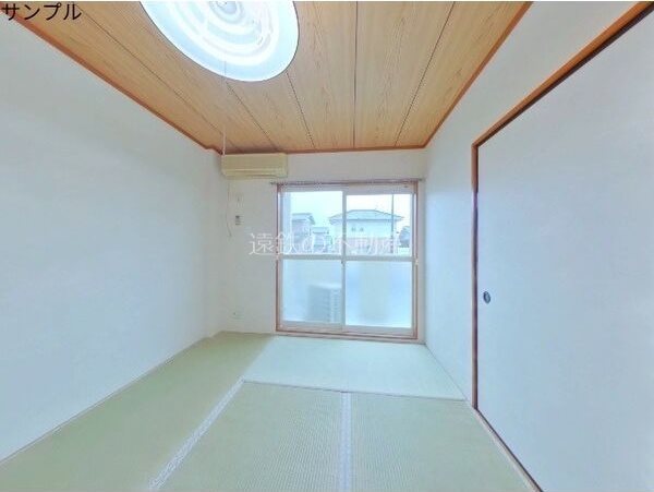 Surplusカーサ・フローレ ベッドルーム