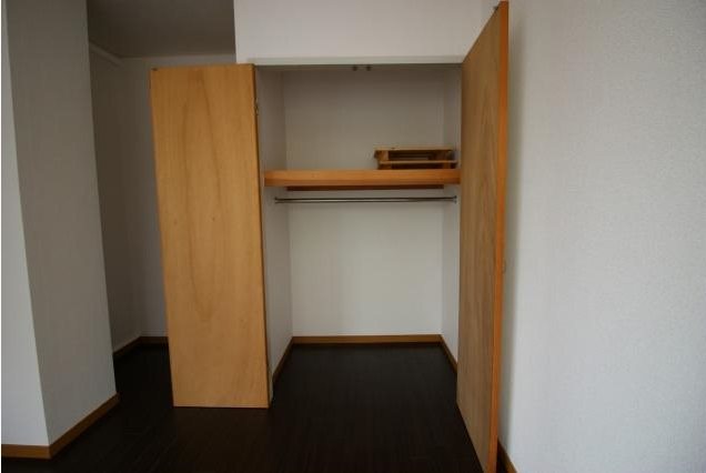グランデール和合 収納