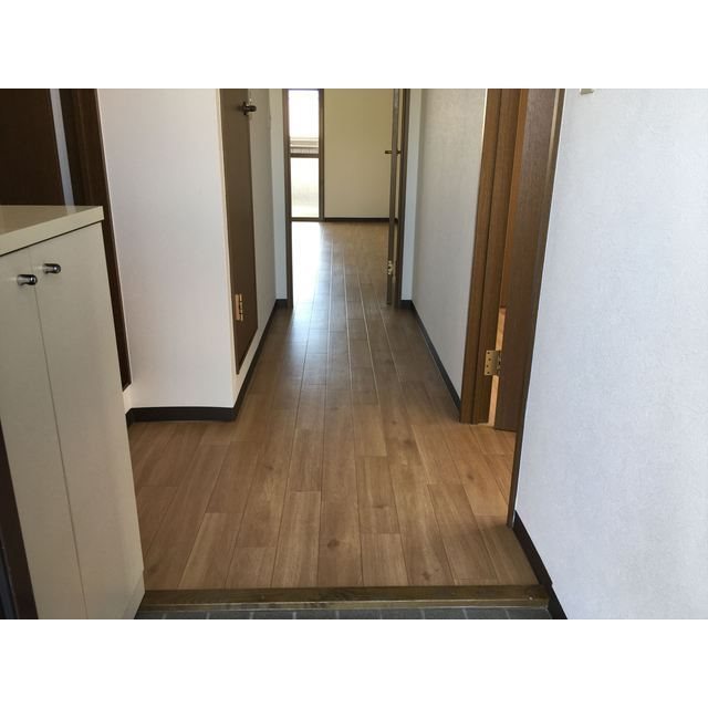 マイルストーン 玄関