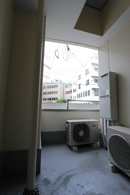 ｂｂ　bldg. ベランダ