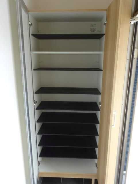 Thumbelina その他5