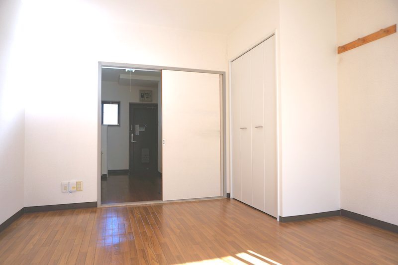 メゾンフィルライト ベッドルーム