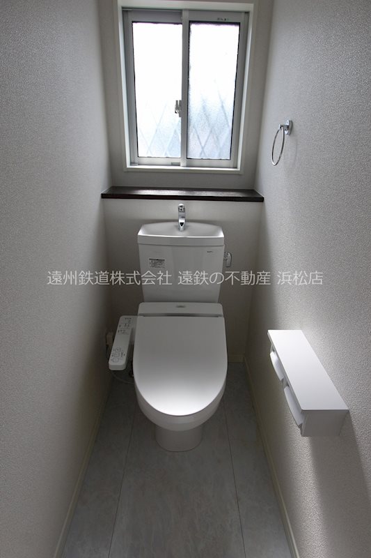 上島4丁目戸建貸家 トイレ