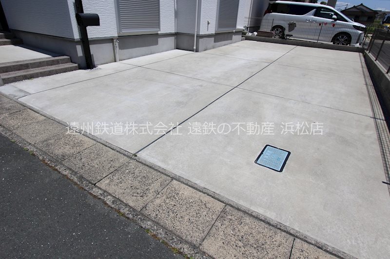 上島4丁目戸建貸家 駐車場