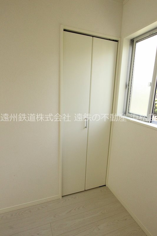 上島4丁目戸建貸家 収納