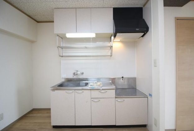 サンパーラ松本 キッチン