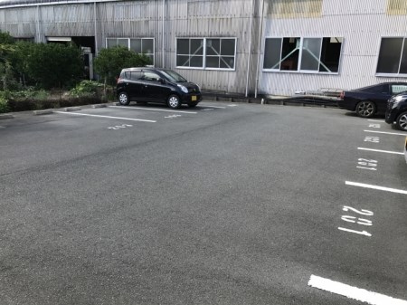 シルエーラ 駐車場
