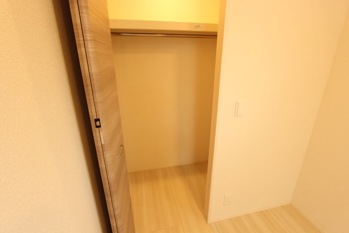 ニュー　ヴィレッジ 収納