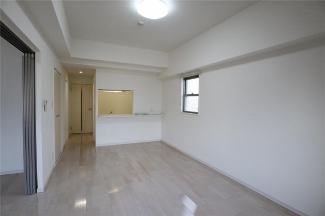 ザ　クレスト元浜 リビング