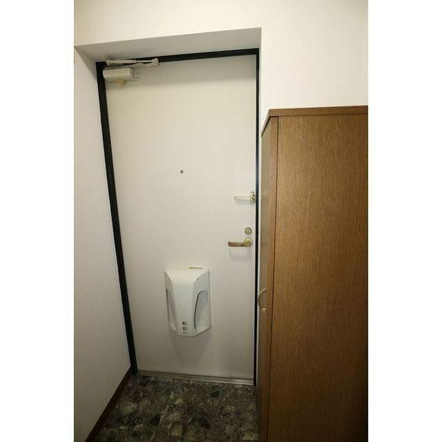 リバティヒルズ 玄関