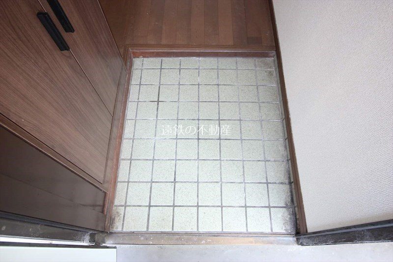 花島ハイツ 玄関