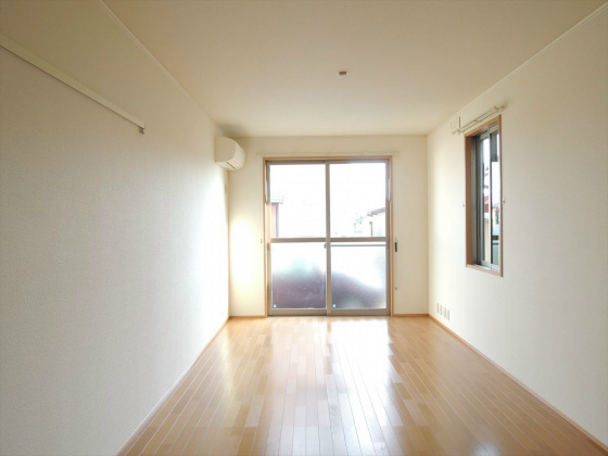 キャッスルウエストII ベッドルーム